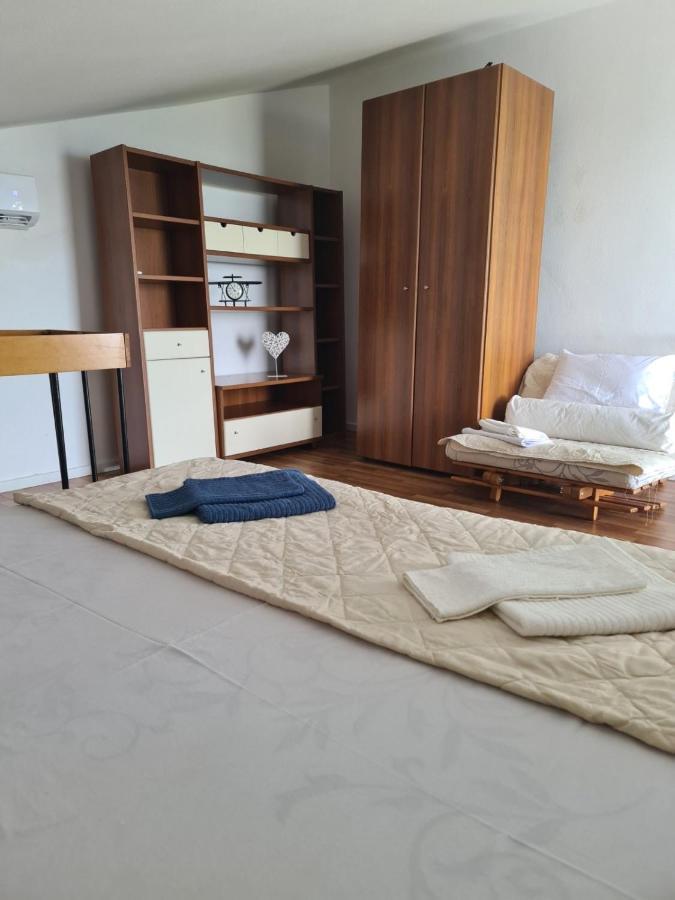 Janis Seaview Villa Néa Fókaia エクステリア 写真